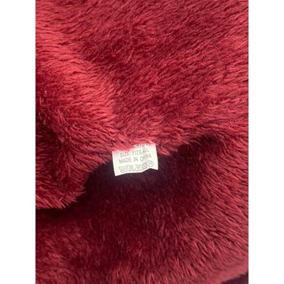 NYC Women's Red Ribbed Rhinestone Embellished Pom-Pom Faux Fur Lined Beanie SZOS - Picture 8 of 8